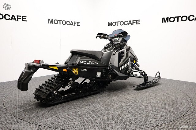 Polaris XCR 4