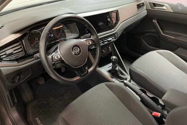 Volkswagen Polo 10
