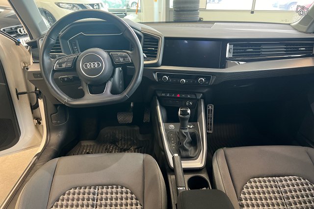 Audi A1 7