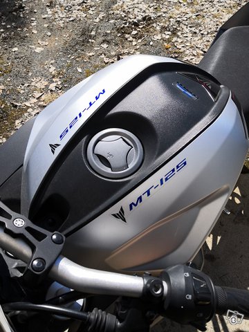 Yamaha 125 MT 2