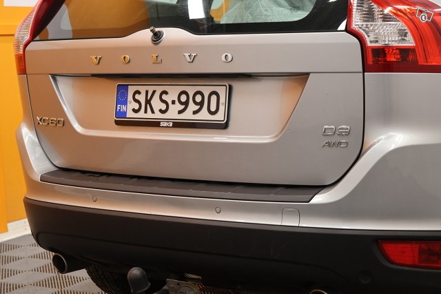 Volvo XC60 8