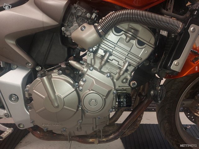 Honda CB 15