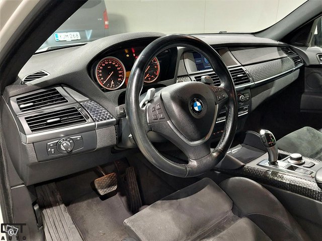 BMW X6 21