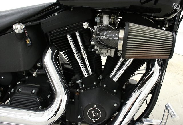 Harley-Davidson SOFTAIL 16