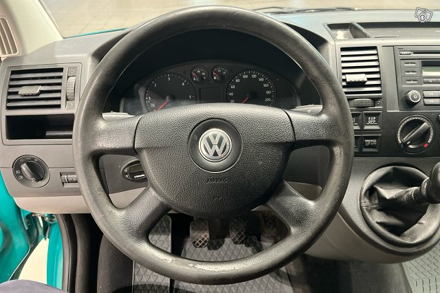 Volkswagen Transporter 12
