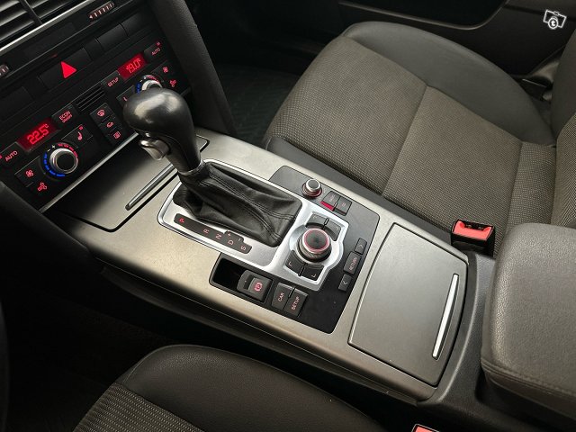 Audi A6 Allroad Quattro 23