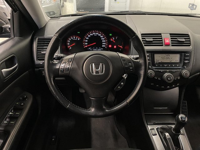 Honda Accord 11