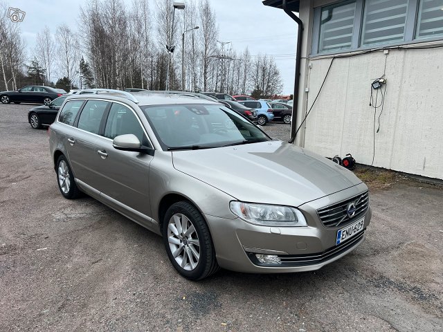 Volvo V70 2