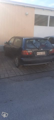 Nissan Almera 3