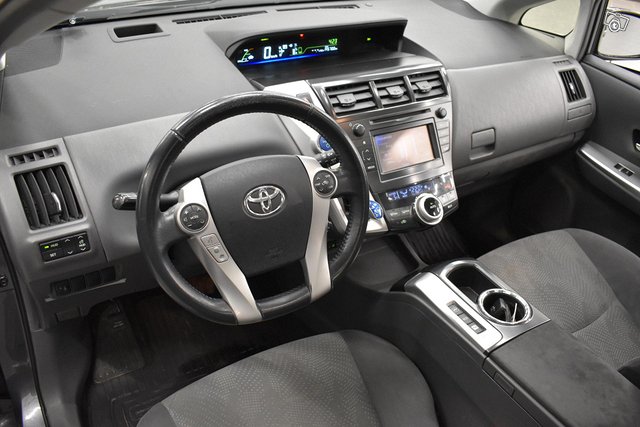 Toyota Prius+ 5