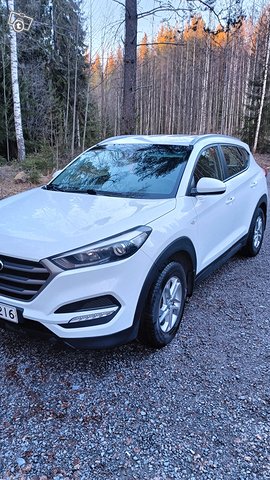 Hyundai Tucson 2