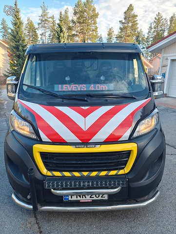 Peugeot Boxer 8