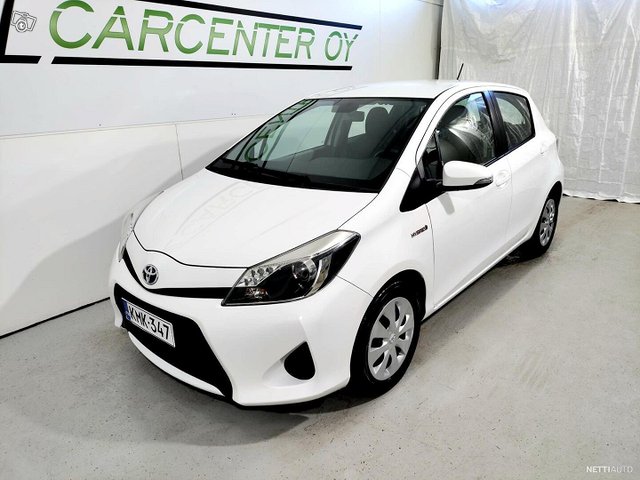 Toyota Yaris 4