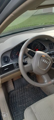 Audi A6 4