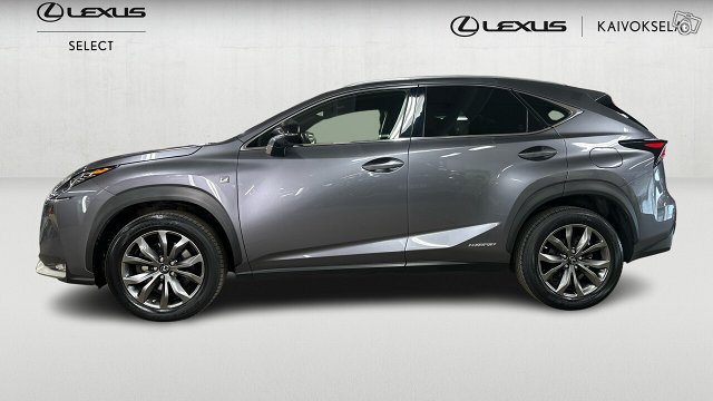Lexus NX 2