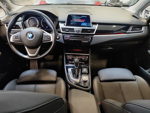 BMW 225 5