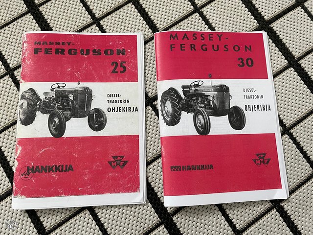 Massey Ferguson traktori 25 ja 30 ohjekirjat 1