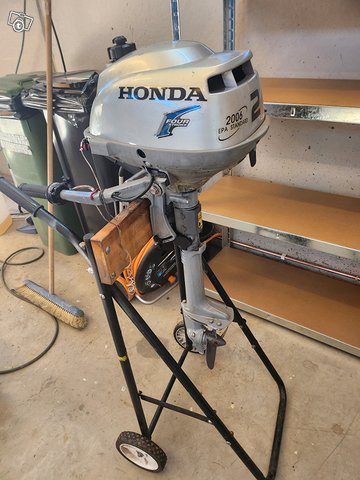Honda BF2 2