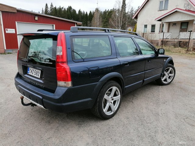 Volvo XC70 3