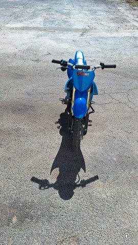 Yamaha TT-R50 sininen enduro 2