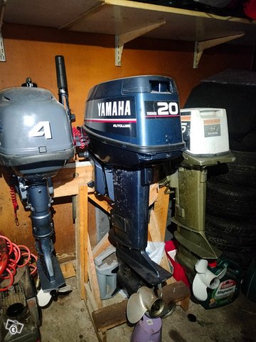 Yamaha perämoottori, kuva 1