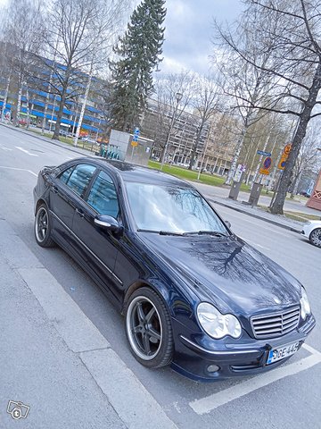 Mercedes-Benz C 200, kuva 1