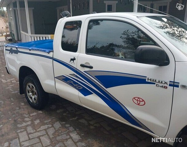 Toyota Hilux 4