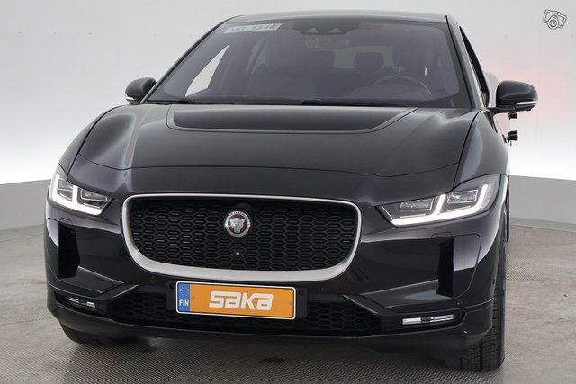 Jaguar I-PACE 11