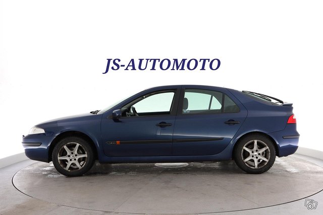 Renault Laguna 9