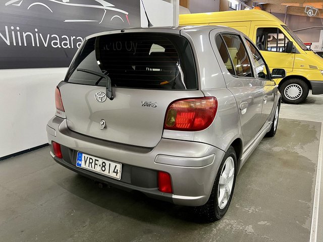 Toyota Yaris 3