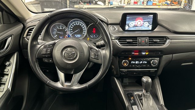 Mazda Mazda6 10