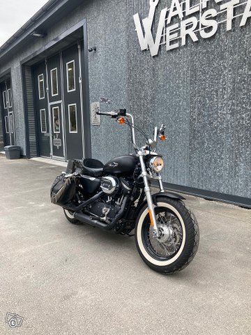 Harley-Davidson Sportster 1200 custom limited b 6