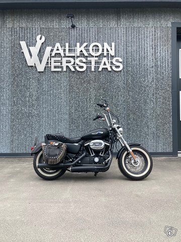 Harley-Davidson Sportster 1200 custom limited b 2