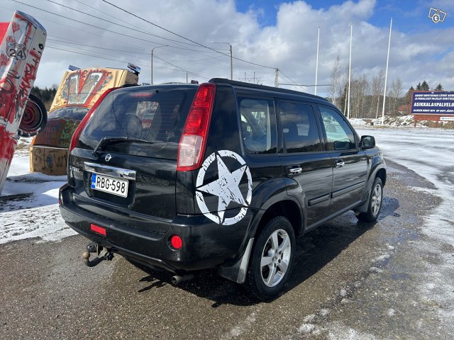 Nissan X-Trail 6