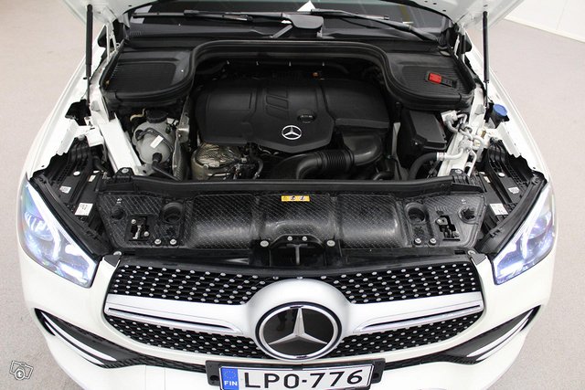 Mercedes-Benz GLE 18