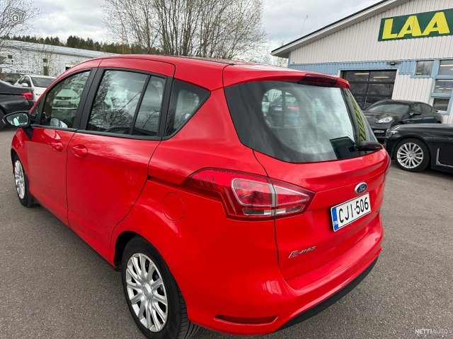 Ford B-Max 6