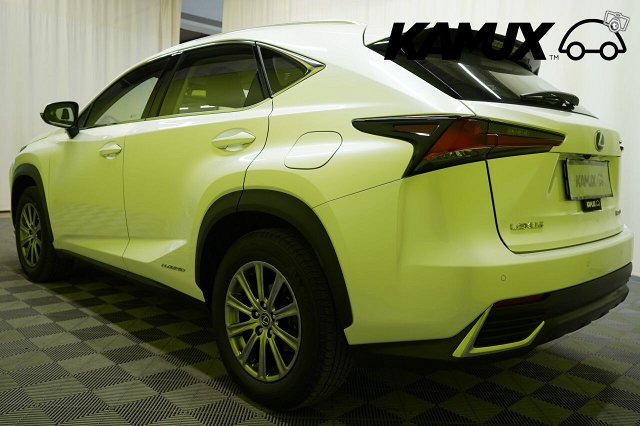 Lexus NX 5