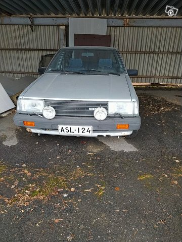 Nissan Sunny 6