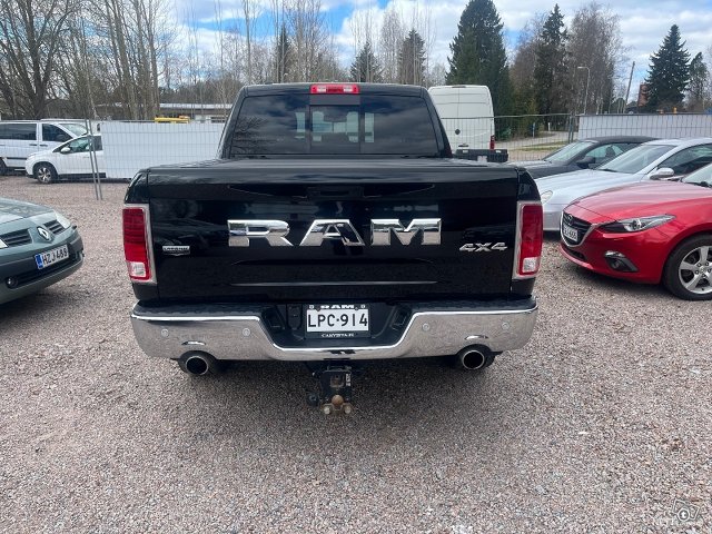 Dodge Ram 12