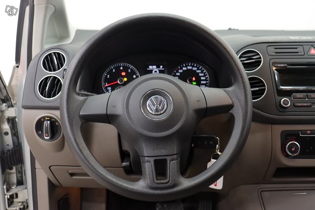 Volkswagen Golf Plus 17
