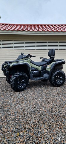 Can-am outlander max pro 570 3