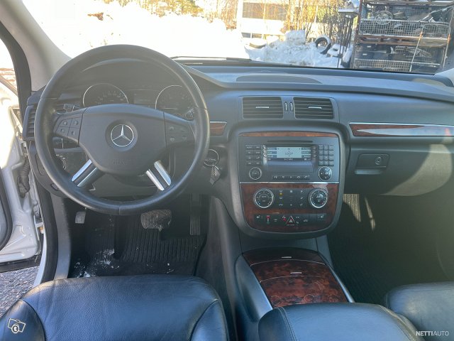 Mercedes-Benz R 7