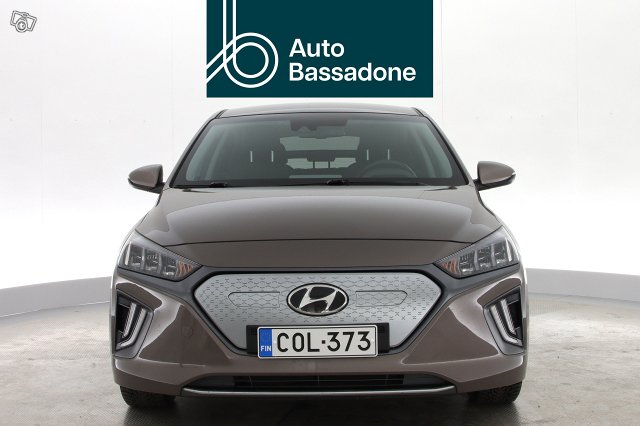 HYUNDAI IONIQ Electric 2