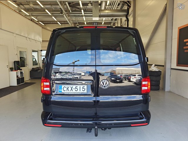 Volkswagen Transporter 13