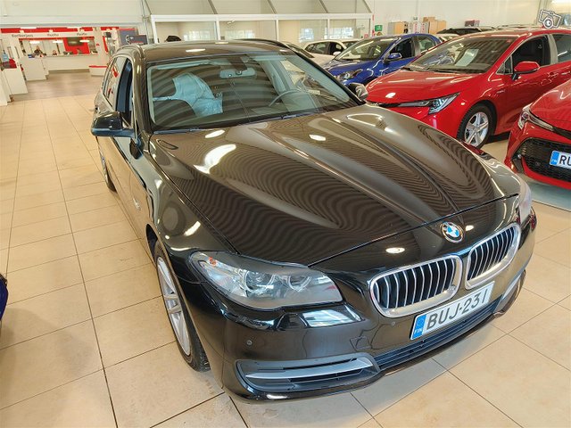 BMW 520d XDRIVE 3