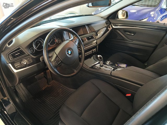 BMW 520d XDRIVE 7