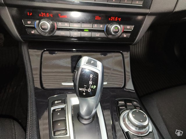 BMW 520d XDRIVE 19