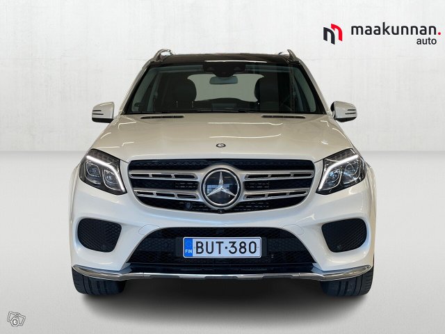 MERCEDES-BENZ GLS 7