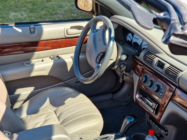 Chrysler Sebring 9