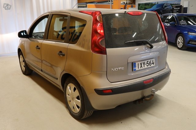 Nissan Note 6